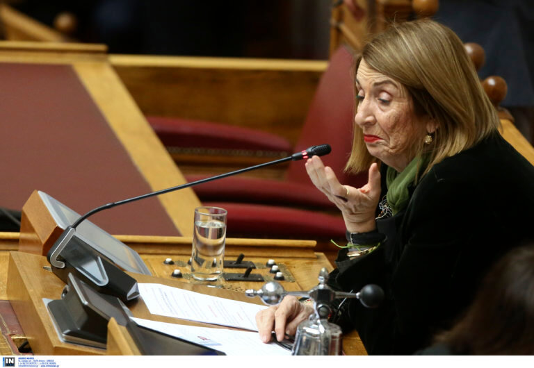 Υπόθεση Πετσίτη: Καλείται στη Βουλή η επικεφαλής της αρχής Ξεπλύματος Μαύρου Χρήματος - «Θα πείτε το πικρό ποτήρι μέχρι τέλος»