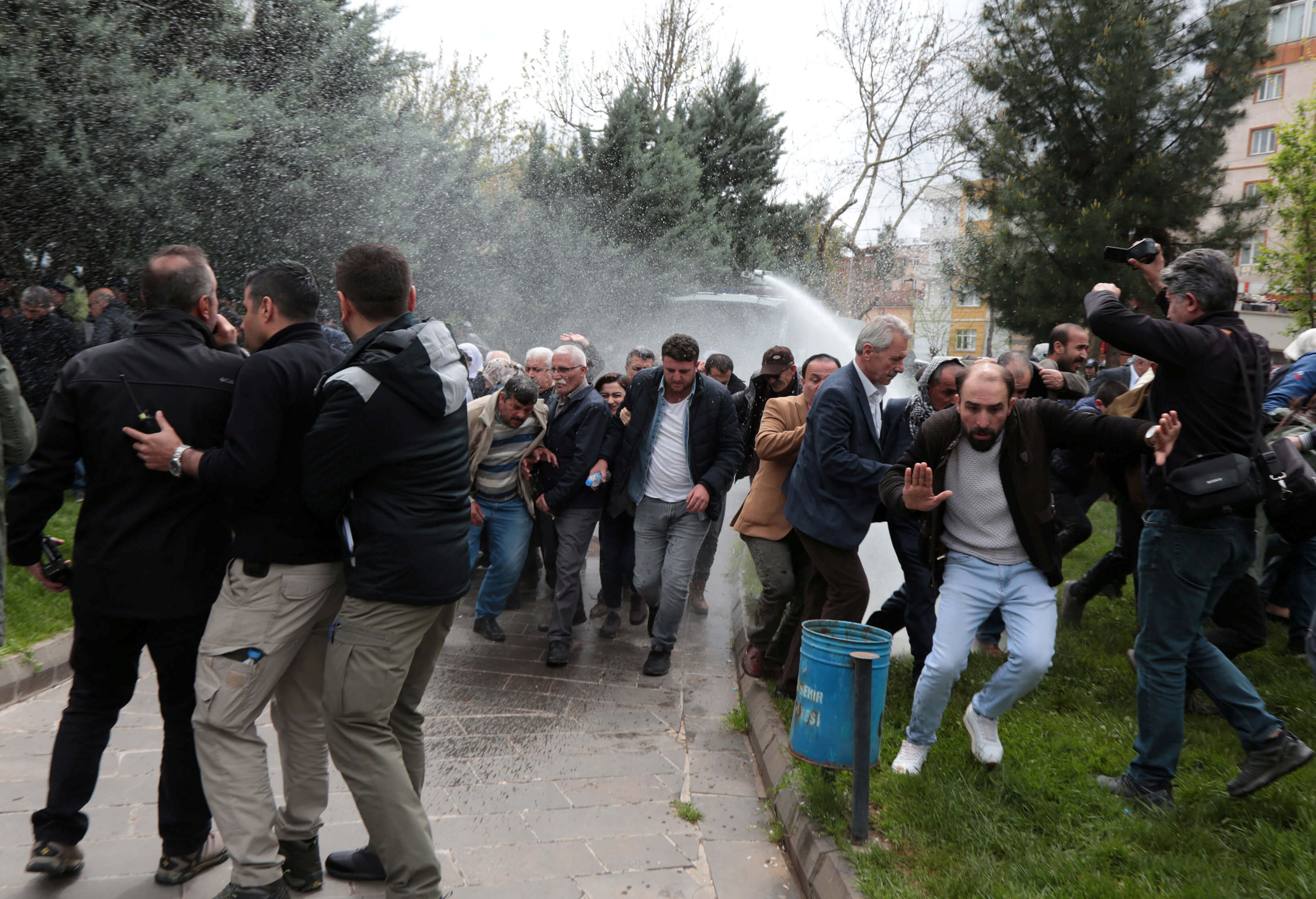 Τουρκία: Τραυματίστηκε βουλευτής του φιλοκουρδικού κόμματος