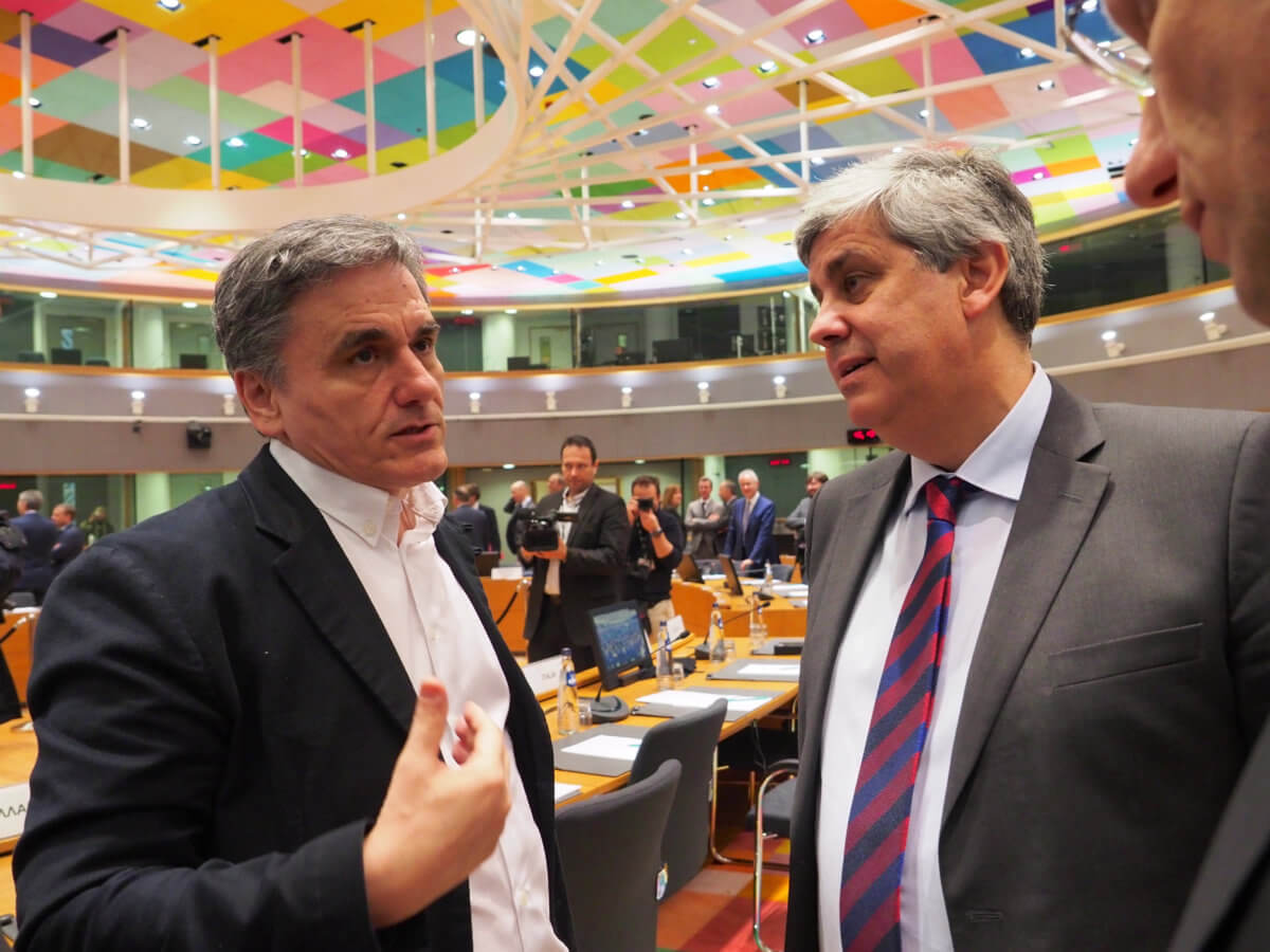 Eurogroup: Πλώρη για τη δόση με… νέες απαιτήσεις από τους δανειστές