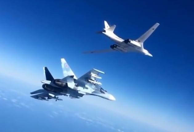 Συναγερμός στη βρετανική πολεμική αεροπορία από ρωσικά βομβαρδιστικά που πλησίαζαν επικίνδυνα