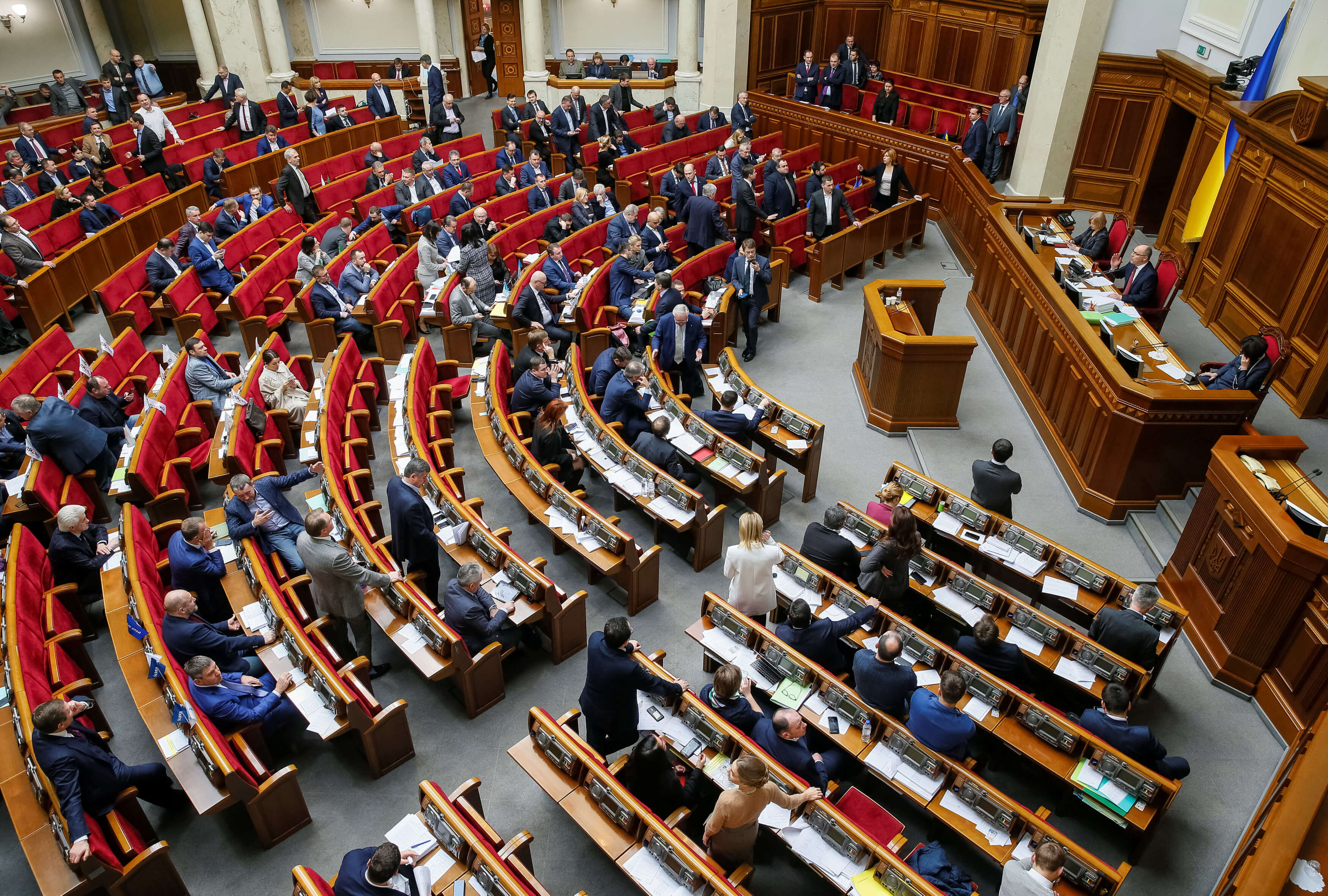 Ουκρανία: Με νόμο επίσημη γλώσσα η Ουκρανική – Προσπάθειες για απάλειψη της ρωσικής γλώσσας