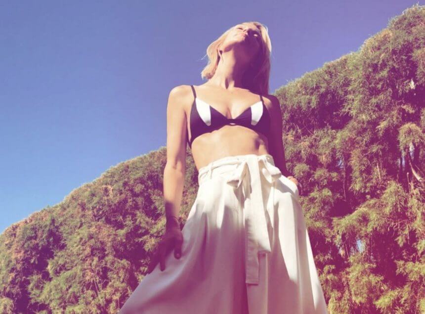 Βίκυ Καγιά: Ξεκίνησε τις πρώτες βουτιές με τον σύζυγό της, Ηλία Κρασσά! [pics]