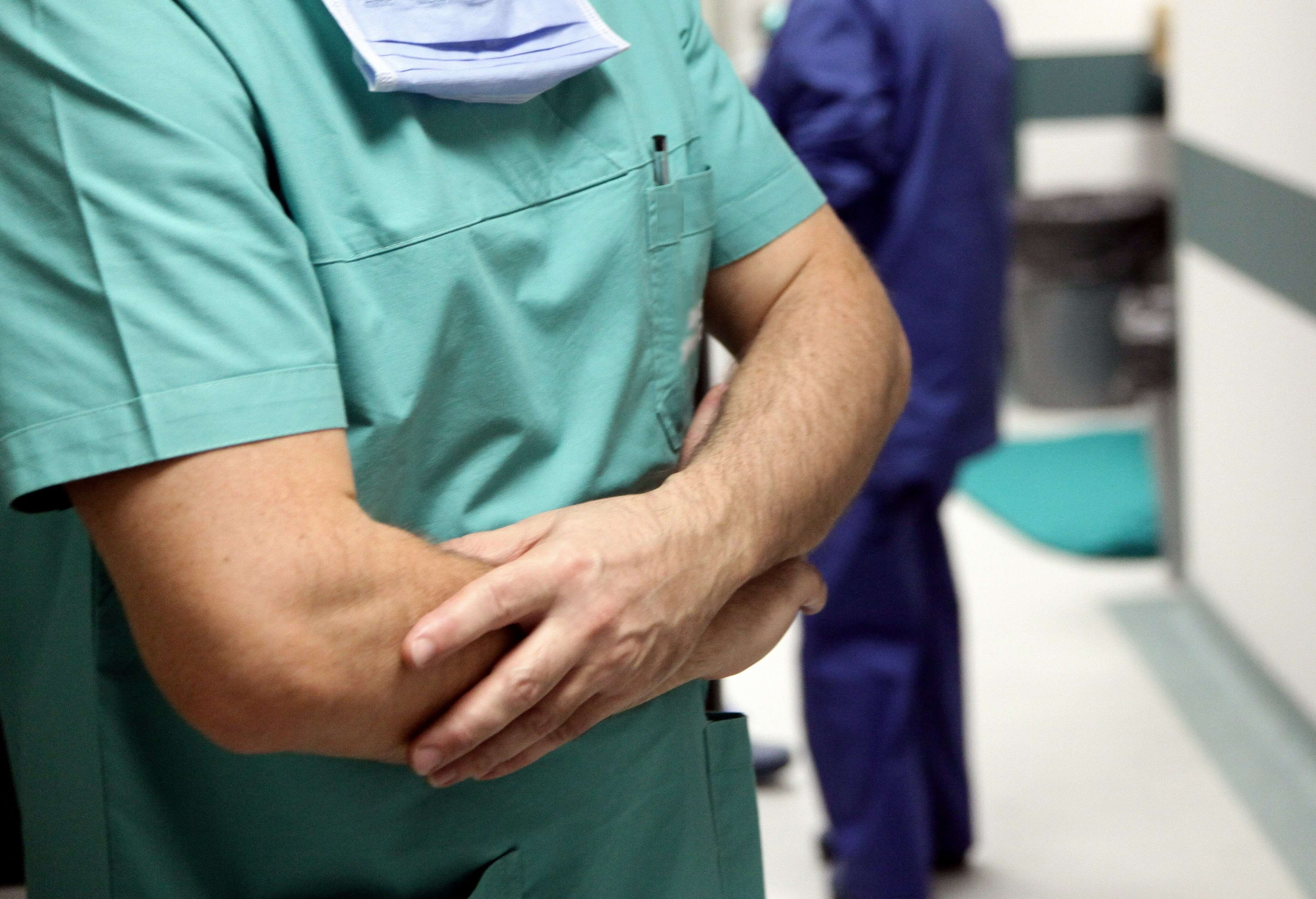 Αγρίνιο: «Μπαλάκι» οι ασθενείς λόγω έλλειψης χειρουργού στα επείγοντα του νοσοκομείου