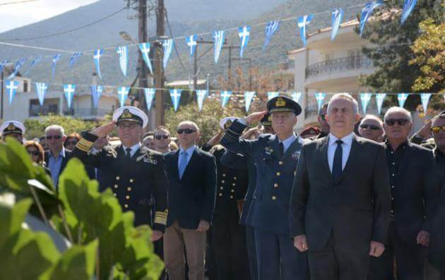 Επίσκεψη συμβολισμού του ΥΕΘΑ Αποστολάκη και της στρατιωτικής ηγεσίας στη Λάρισα!