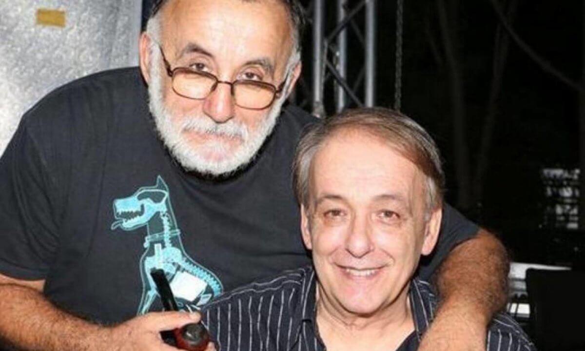 Ανδρέας Μικρούτσικος: Συγκινεί με το μήνυμά του για τα 72α γενέθλια του αδελφού του Θάνου!