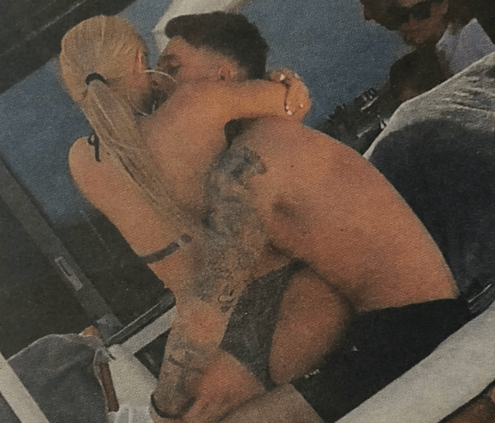 Ιωάννα Τούνη – Νώντας Παπαντωνίου: Καυτά φιλιά στην Ελούντα! [pics]