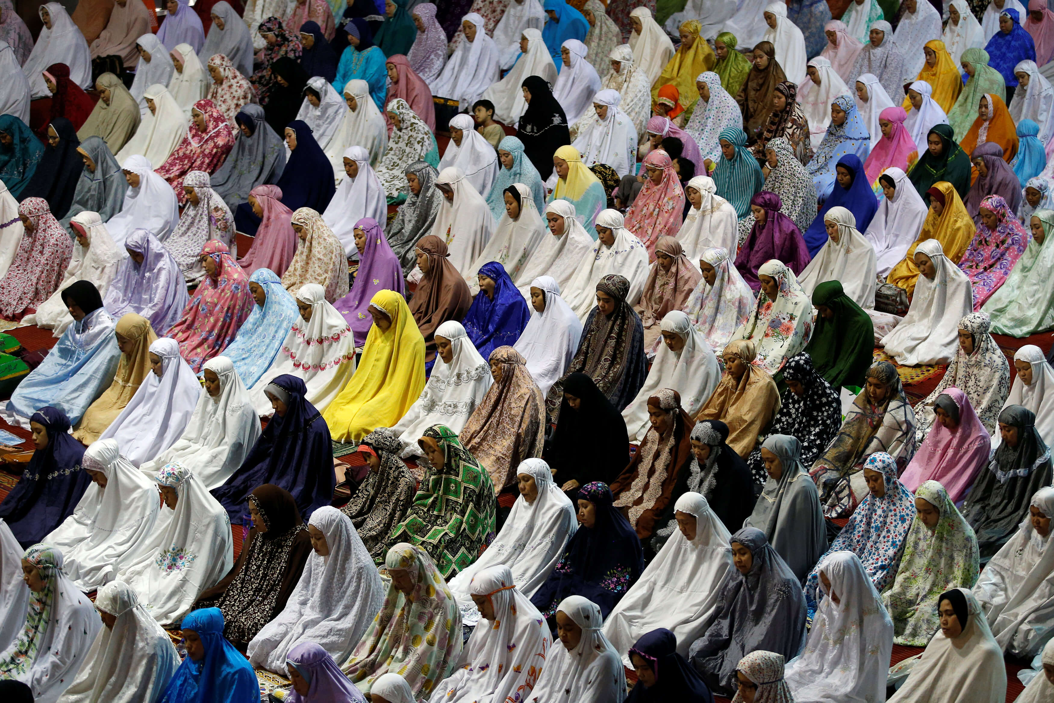 Η Αυστρία απαγορεύει την ισλαμική μαντίλα στα δημοτικά σχολεία