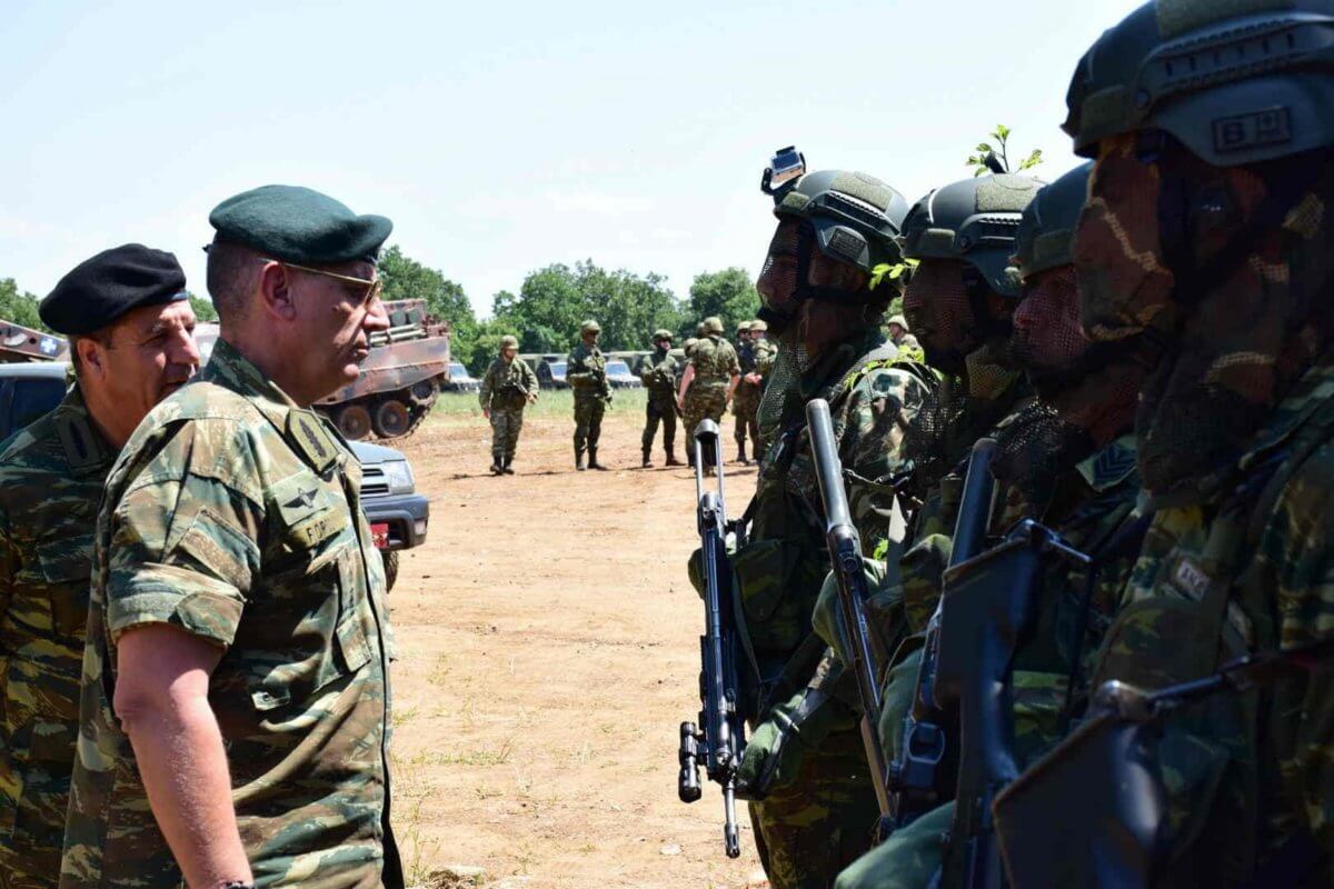 Μπαράζ “εφόδων” του Διοικητή 1ης Στρατιάς Αντιστράτηγου Φλώρου σε μονάδες του Στρατού Ξηράς!