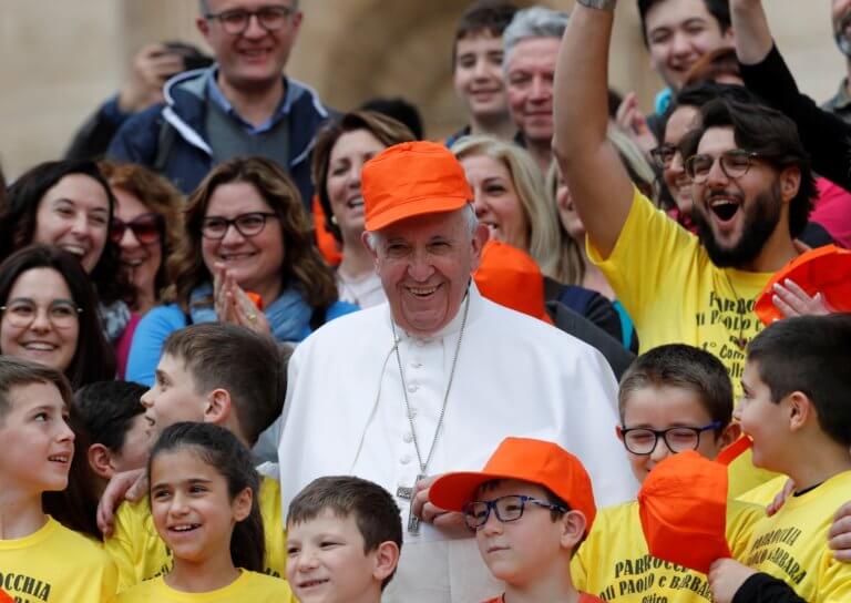 Πάπας Φραγκίσκος: Για πρώτη φορά διόρισε γυναίκες ως συμβούλους!