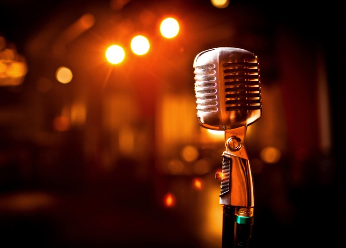 Θρήνος στη μουσική σκηνή για 28χρονο τραγουδιστή – Βρήκε τραγικό θάνατο