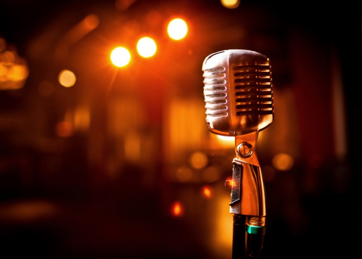 Θρήνος στη μουσική σκηνή για 28χρονο τραγουδιστή – Βρήκε τραγικό θάνατο