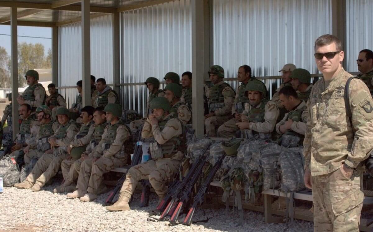 Οι ΗΠΑ εξετάζουν το ενδεχόμενο για αποστολή 5.000 στρατιωτών στη Μέση Ανατολή