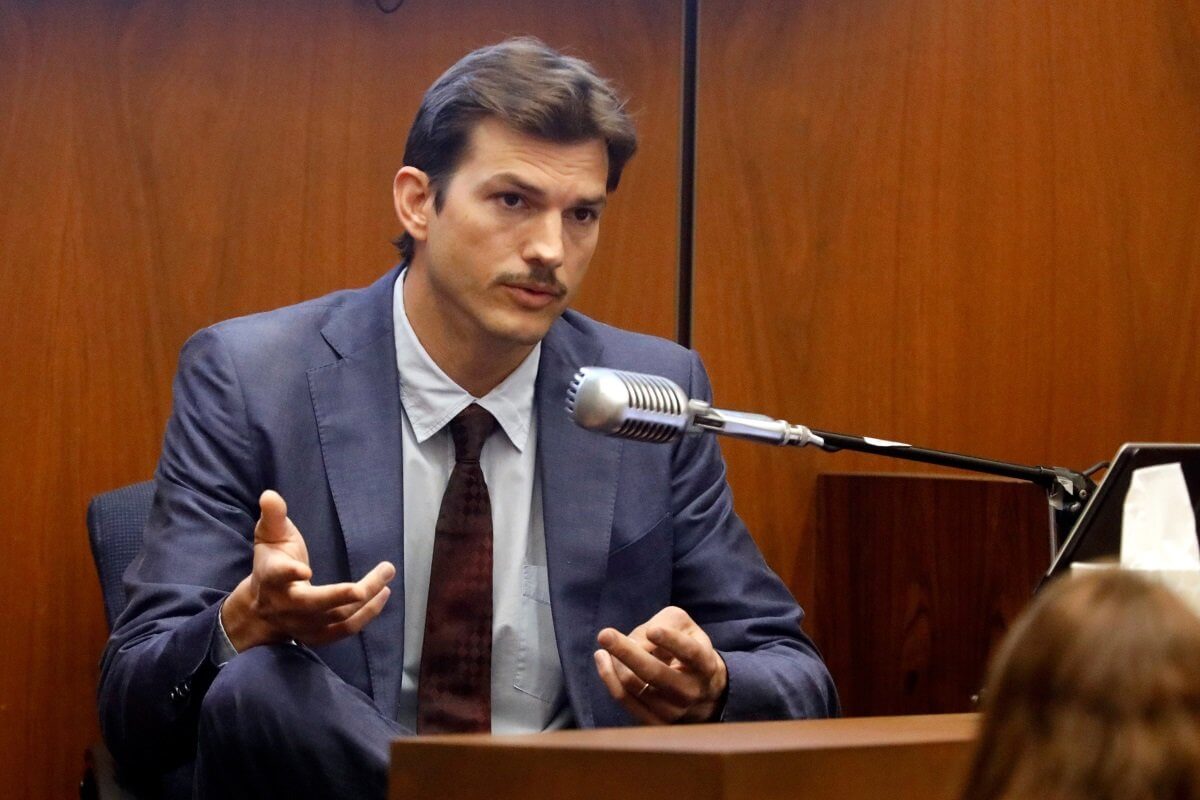 Στο δικαστήριο ο Ashton Kutcher για την υπόθεση δολοφονίας φίλης του το 2001 – Τι κατέθεσε 18 χρόνια μετά