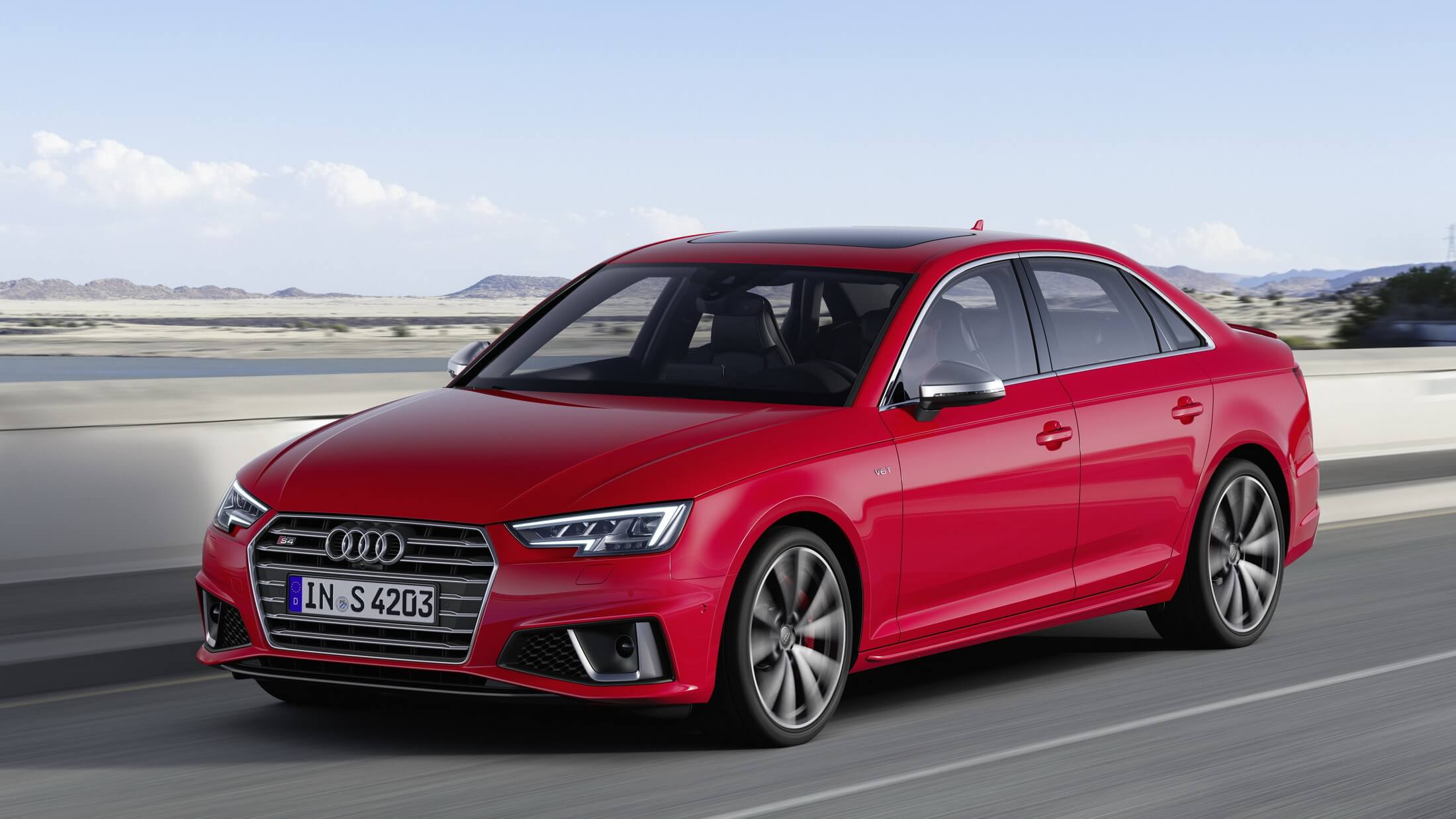 Μόνο με ντίζελ κινητήρα το νέο Audi S4