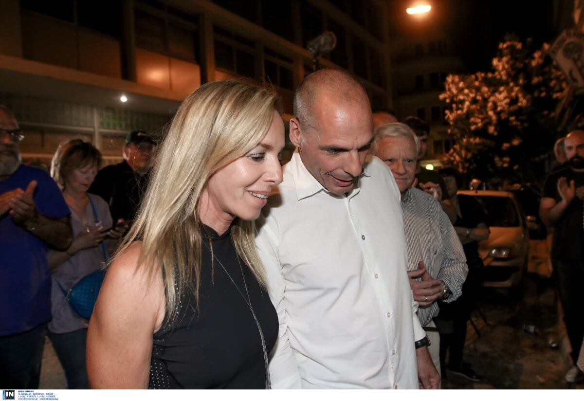 Γιάνης Βαρουφάκης: Η στήριξη της Δανάης Στράτου στις Ευρωεκλογές! [pics]