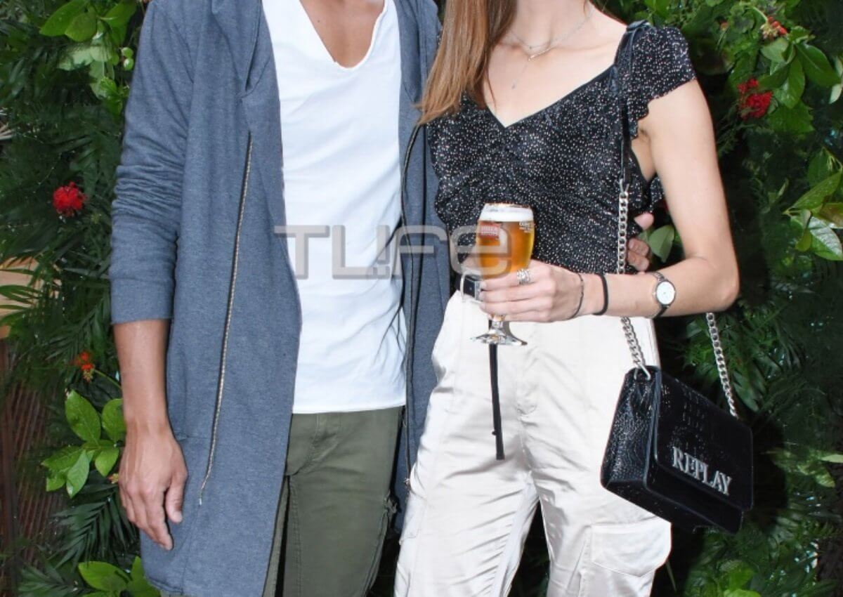 Νέα βραδινή έξοδος για το ζευγάρι της ελληνικής showbiz μετά την επανασύνδεση! [pic]