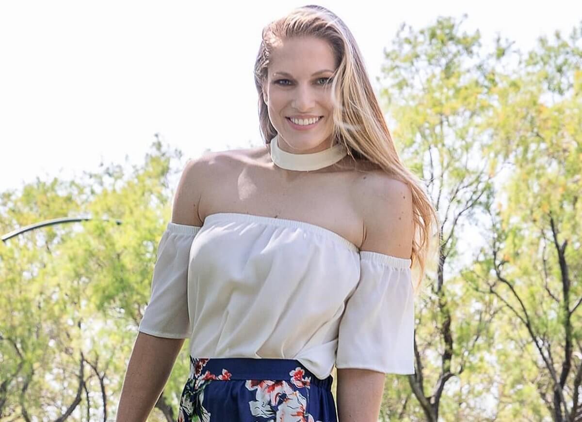 Η Σάρα Εσκενάζη γιόρτασε τα γενέθλιά της με τους φίλους της από το Survivor!