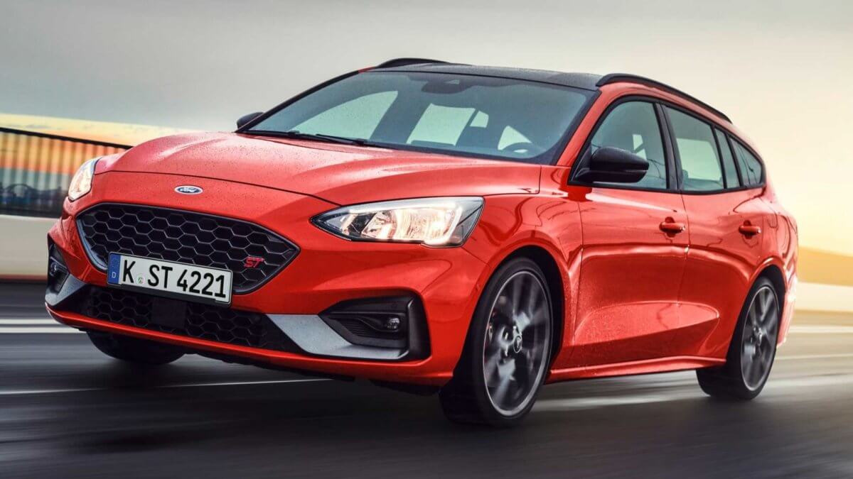 Έτοιμη και η πρακτική έκδοση του νέου Ford Focus ST [pics]