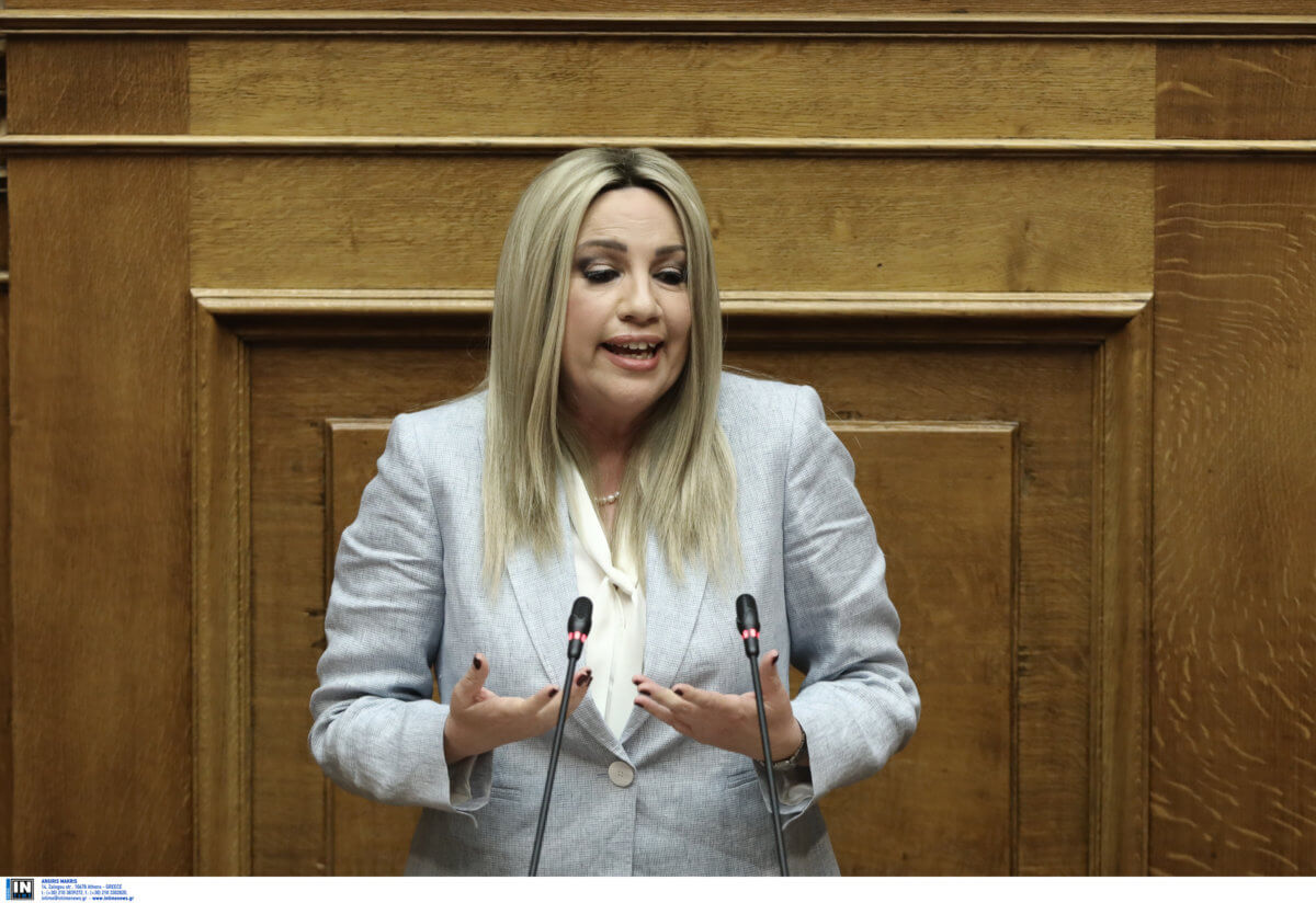 Γεννηματά: Τσίπρας και Μητσοτάκης έκαναν το κοινοβούλιο να μοιάζει με πεζοδρόμιο