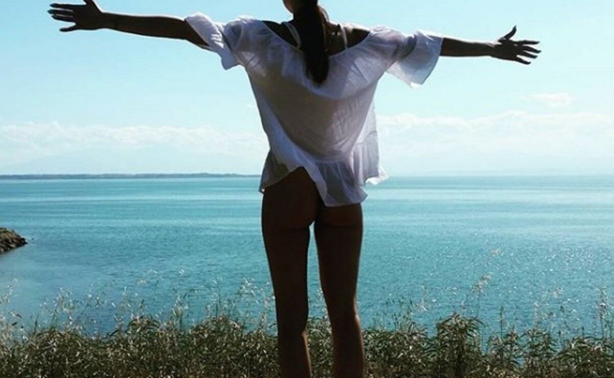 “Είμαι δύο μέτρα ωραία κοπέλα, σπουδαγμένη! Να μην έχω κριτήρια στους άντρες”;