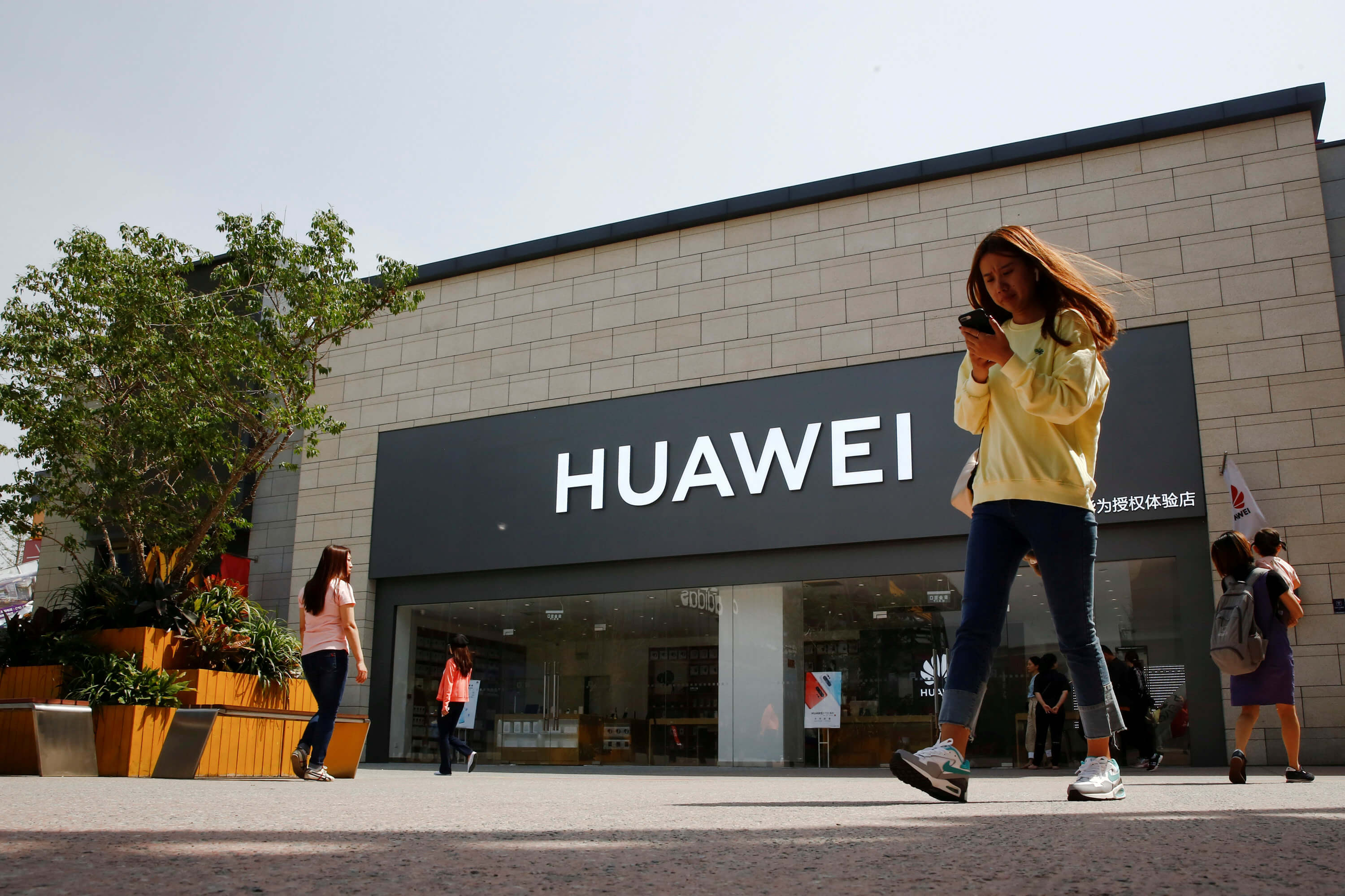 Εμπορικός πόλεμος: Η Huawei προσέφυγε  στη δικαιοσύνη των ΗΠΑ για τις κυρώσεις