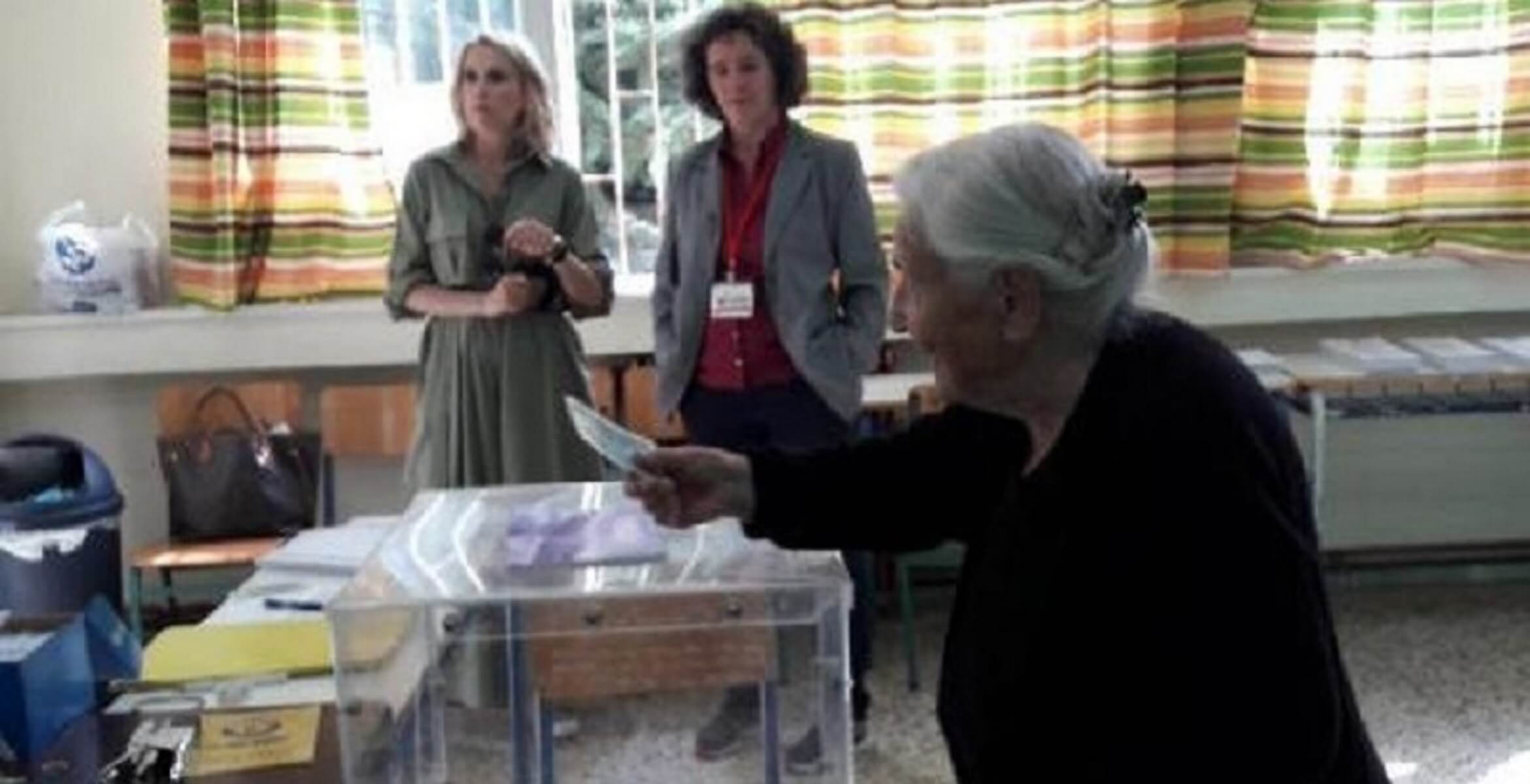 Εκλογές 2019: Γιαγιά 103 ετών πήγε να ψηφίσει!