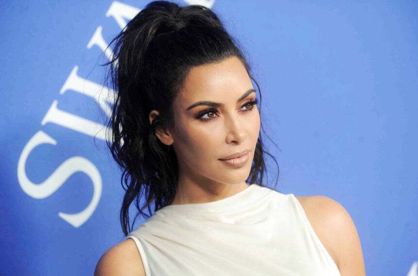 Kim Kardashian: Δεν φαντάζεσαι πως ονόμασε το τέταρτο παιδί της! Η πρώτη φωτογραφία του γιου της