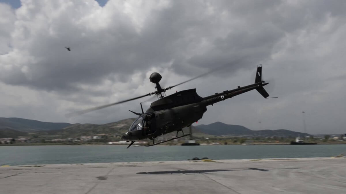 “Παρθενική πτήση” για τα νέα ελικόπτερα του Στρατού Ξηράς υπό το βλέμμα του Α/ΓΕΣ! [pics]