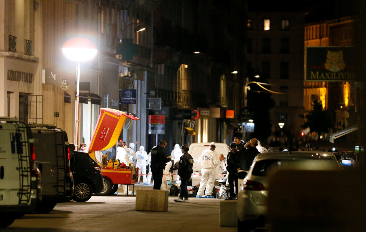 Γαλλία: Δύο ύποπτοι συνελήφθησαν για την έκρηξη στη Λιόν