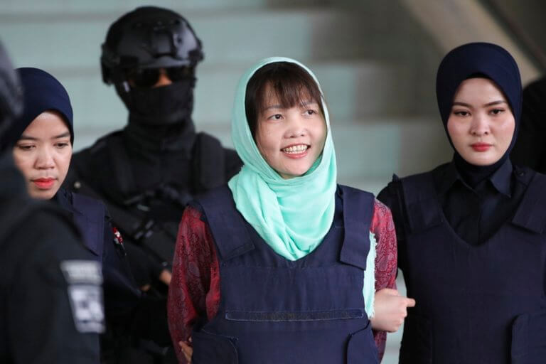 Ελεύθερη και η Ντόαν Θι Χουόνγκ για τη δολοφονία του αδερφού του Κιμ