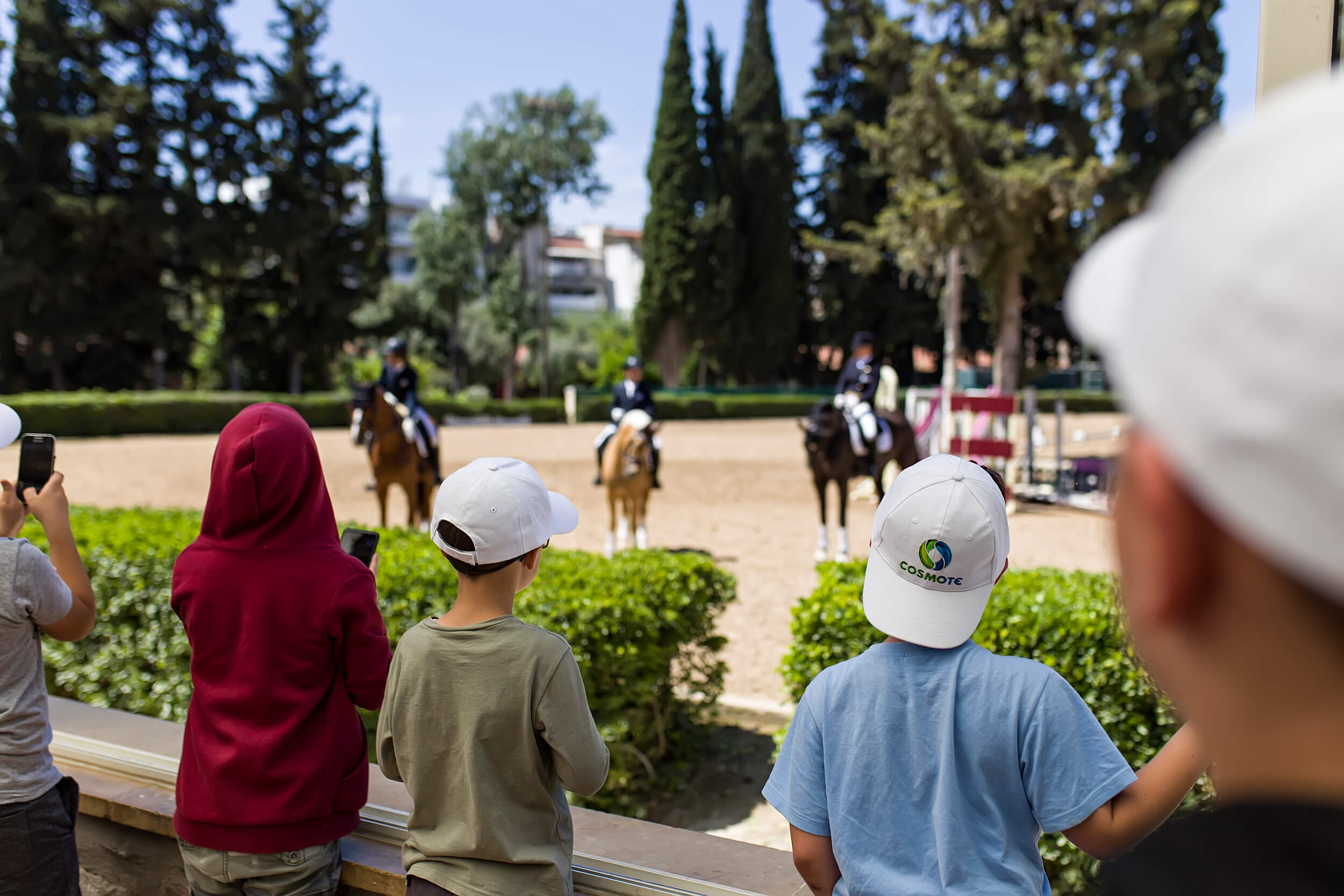 Ελένη Μυράτ: Επιτυχία είναι να βλέπω τη χαρά των παιδιών με τα άλογα