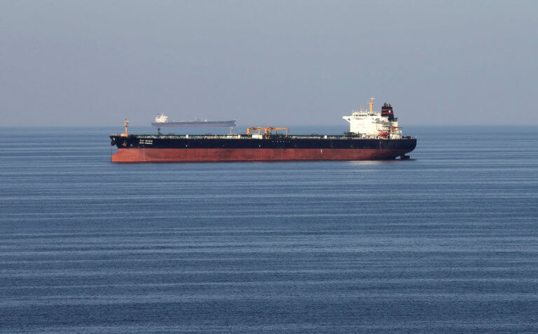 Δολιοφθορά σε εμπορικά της πλοία καταγγέλλει η Σαουδική Αραβία – Τη διενέργεια έρευνας ζητά η Τεχεράνη