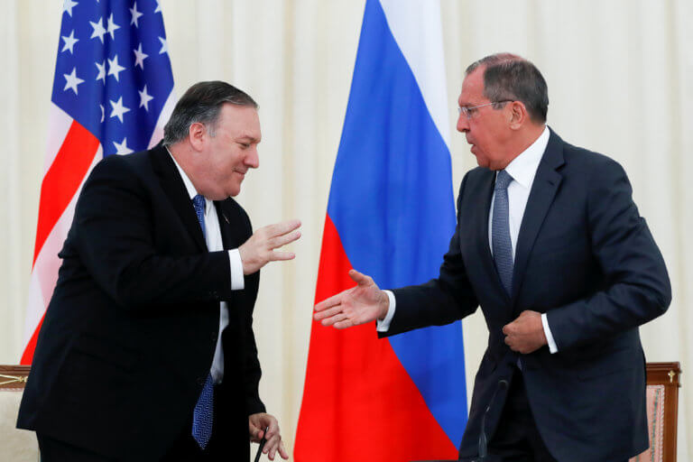 “Ναι μεν αλλά”, λένε Πομπέο και Λαβρόφ για την εξομάλυνση των σχέσεων ΗΠΑ – Ρωσίας
