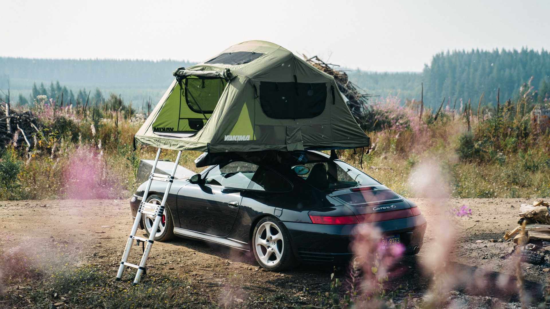 Ποιος είπε ότι η Porsche 911 δεν κάνει για Camping; [pics]