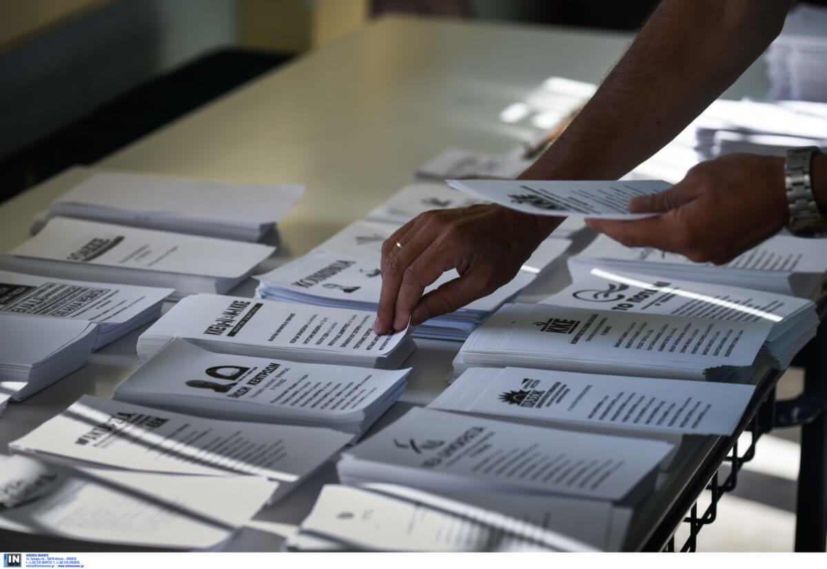 Εκλογές 2019: Δημοσκόπηση εδώ, δημοσκόπηση εκεί… Τα σενάρια και οι αναποφάσιστοι
