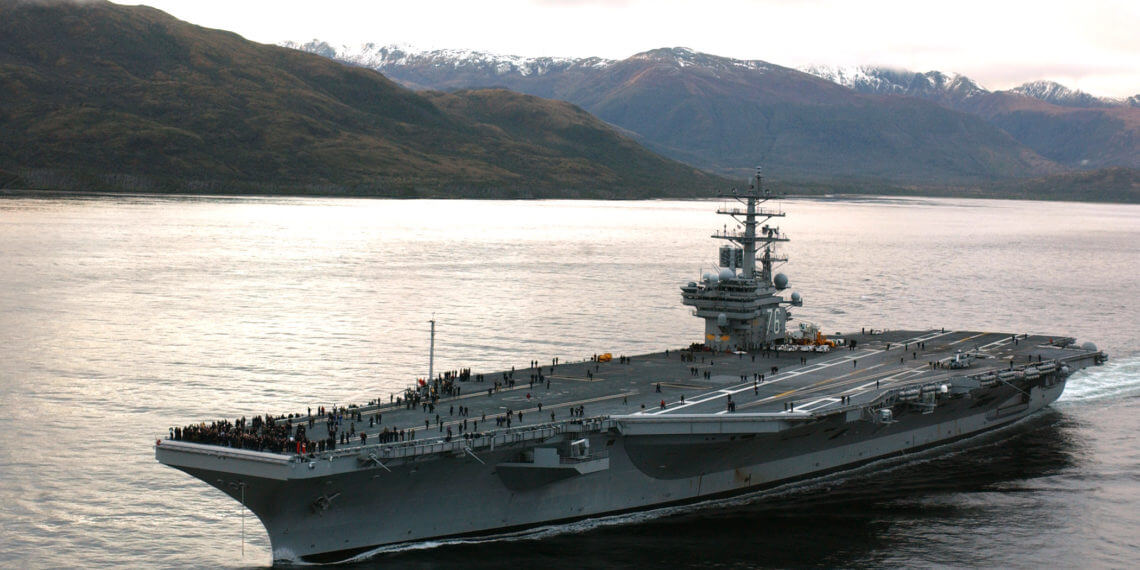 Ξεκινάει περιπολία το αεροπλανοφόρο των ΗΠΑ USS Ronald Reagan στην πιο επικίνδυνη περιοχή [pics]