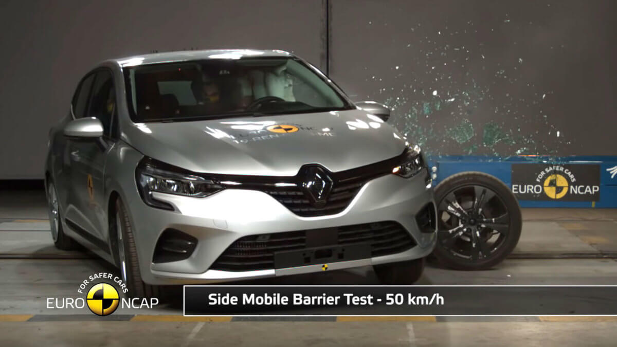 Αρίστευσε το νέο Renault Clio στις δοκιμές πρόσκρουσης [vid]
