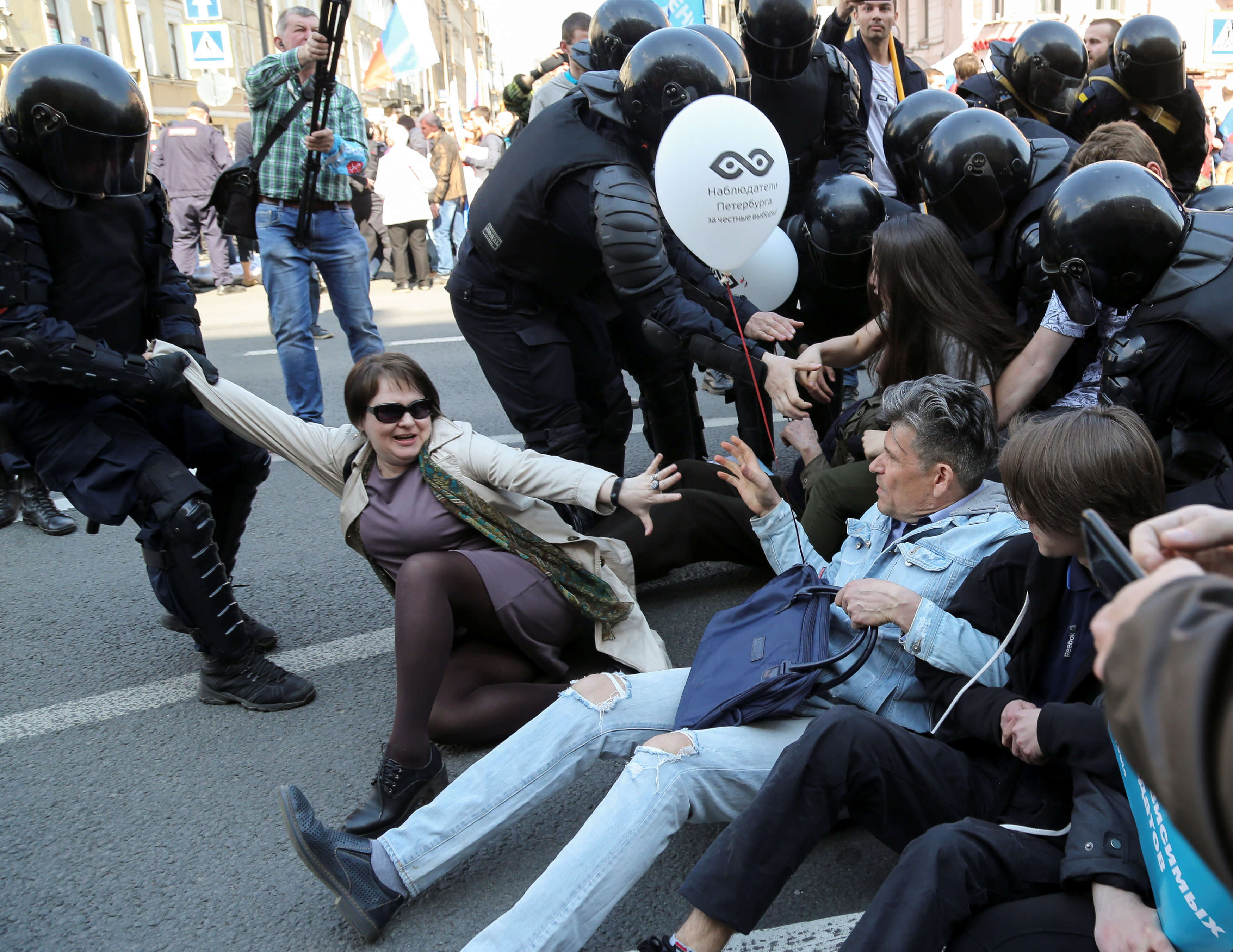 День мрази. Разгон митингов в Петербурге. Массовые протесты в России. Разгон демонстрантов в России.