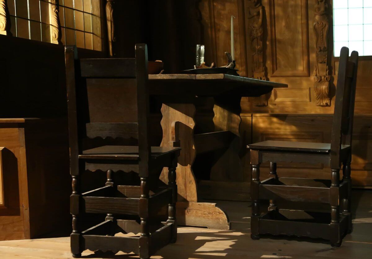 Φτιάξε το σπίτι σου και το κάρμα θα ακολουθήσει