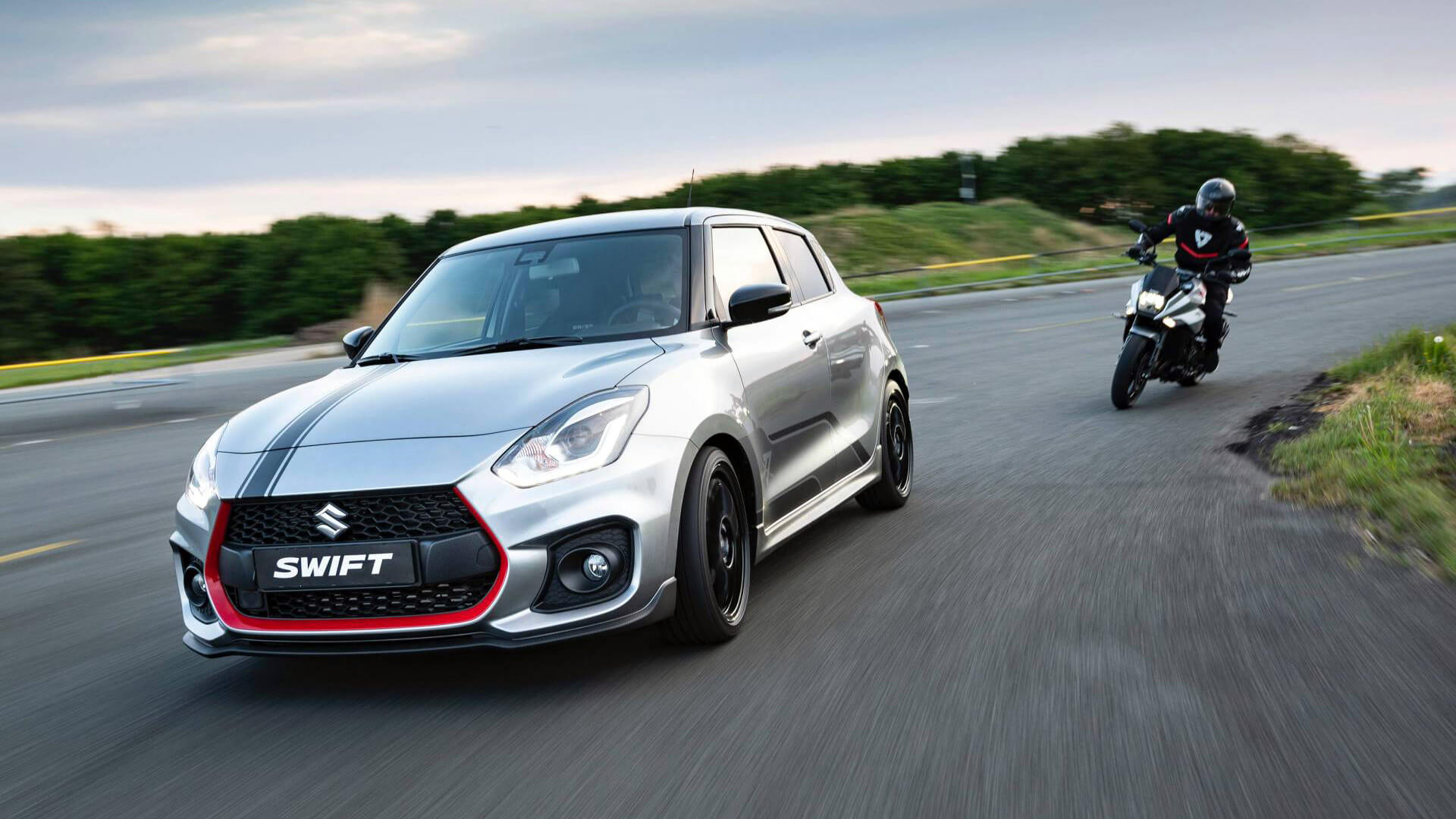 Νέο Suzuki Swift Sport Katana εμπνευσμένο από το ομώνυμο δίκυκλο