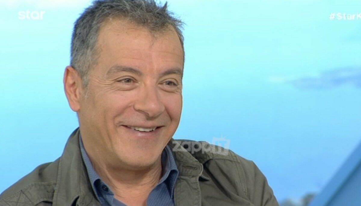 Ο Σταύρος Θεοδωράκης έδωσε τις κάλτσες του στον Κρατερό Κατσούλη!