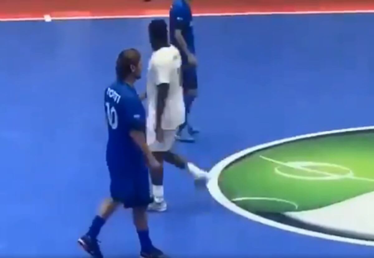 Εκπληκτική φάση με Τότι στο Futsal –  video