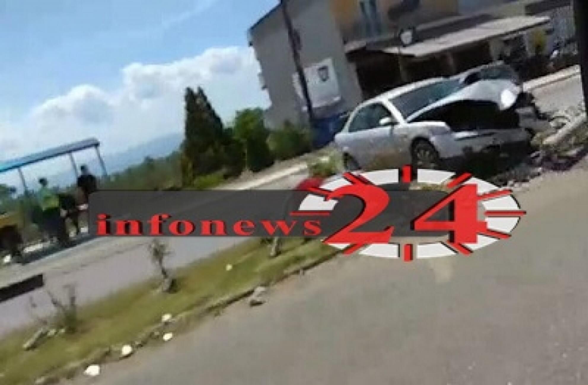 Σέρρες: Διαλύθηκε το αυτοκίνητο που καρφώθηκε σε κολώνα – Αυτοψία στο σημείο [pic, video]