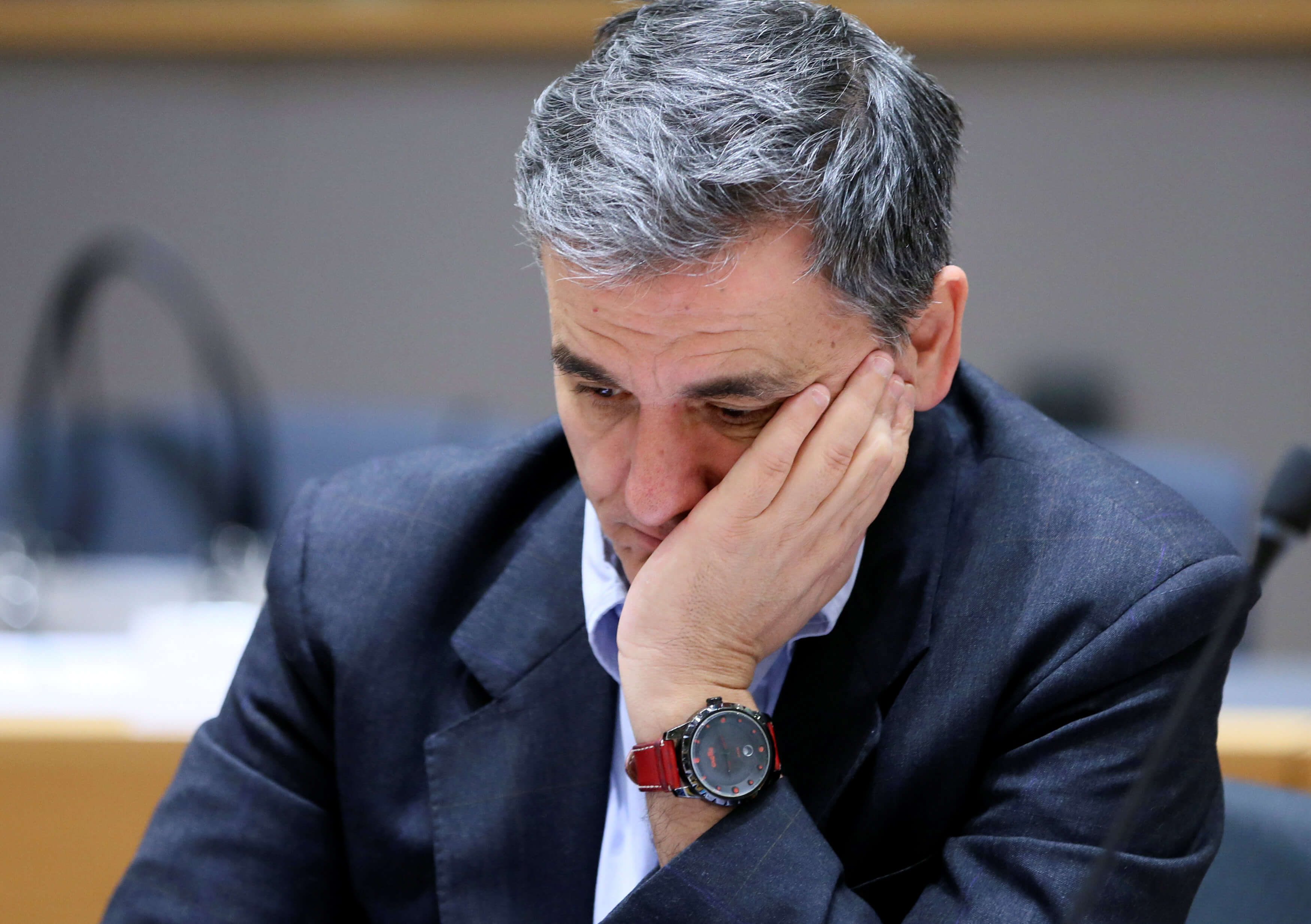 Υπουργείο Οικονομικών κατά Στουρνάρα: Κάνει προεκλογική εκστρατεία υπέρ ΝΔ