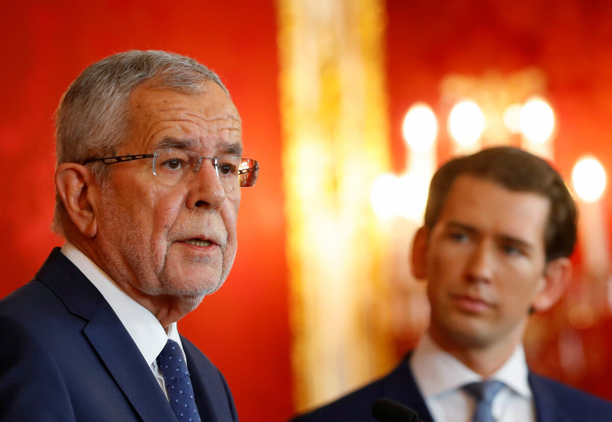 Αυστρία: Εκτός κυβέρνησης οι ακροδεξιοί υπουργοί – Παραμένει η ΥΠΕΞ
