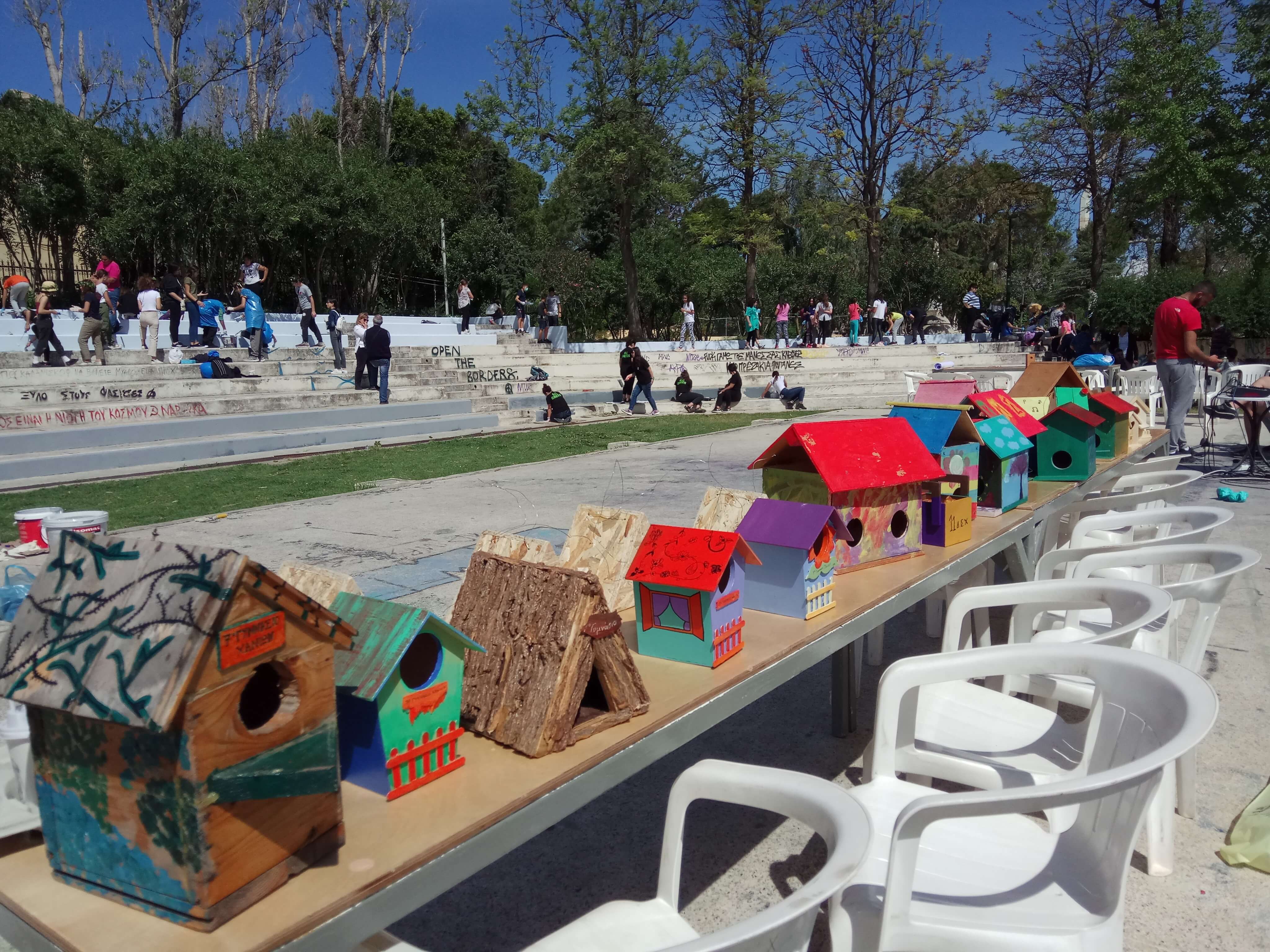 Χανιά: Μαθητές καθάρισαν κεντρικό πάρκο της πόλης – Αλλαγή σκηνικού μετά τις παιδικές προσπάθειες [pics]