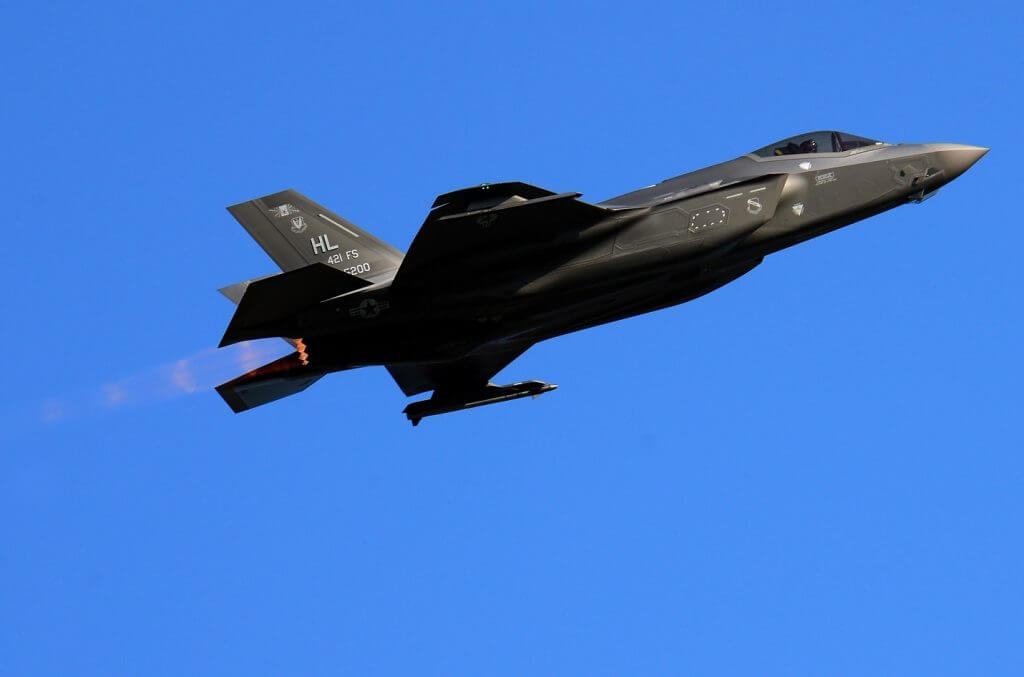 Σε “μεγάλη φόρμα” τα μαχητικά stealth F-35Α στην άσκηση Astral Knight [video]