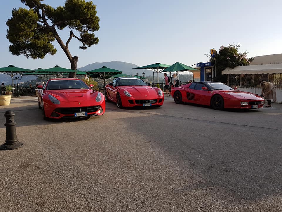 «Παρέλαση» Ferrari στην Κέρκυρα [pics]