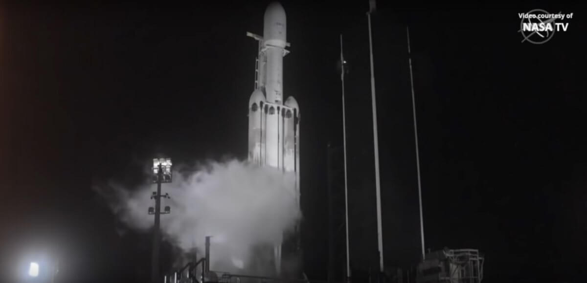 Φλόριντα: Εκτοξεύθηκε ο μέγα – πύραυλος που μεταφέρει 24 δορυφόρους!