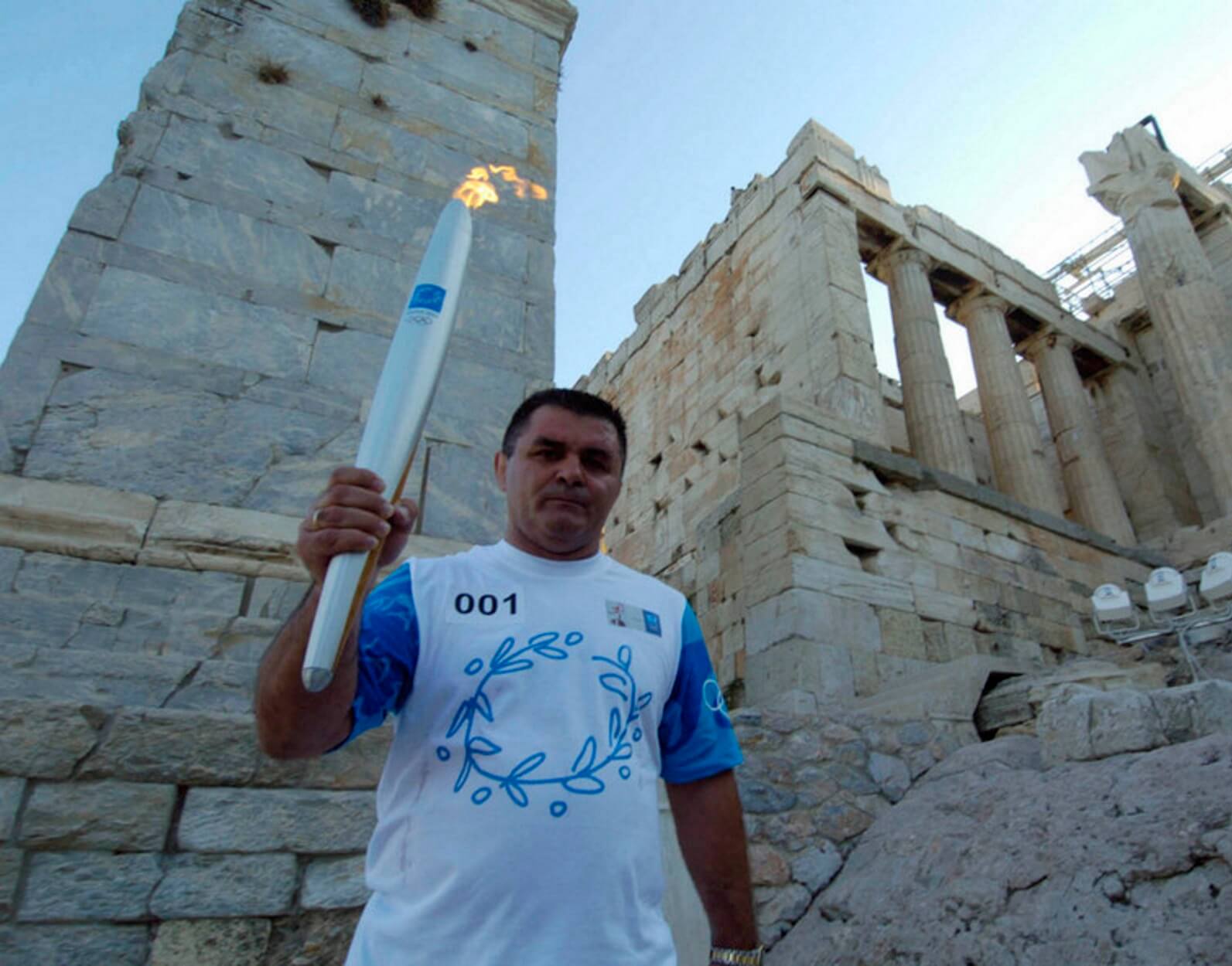 Θρήνος στην ελληνική πάλη! Πέθανε ο Μπάμπης Χολίδης